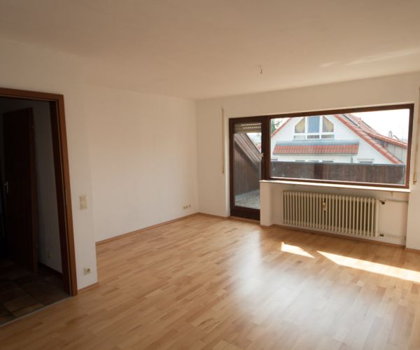 Home Staging Wolfschlugen - Wohnzimmer vorher