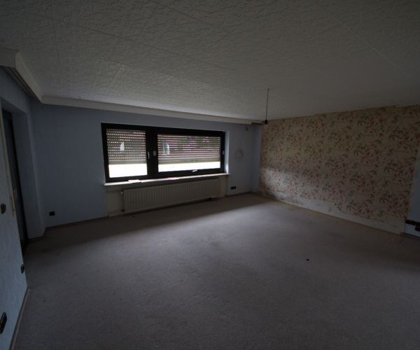 Home Staging Söhnstetten - Heidenheim - Einfamilienhaus - Wohnzimmer - Vorher