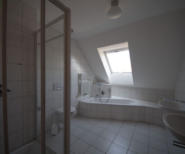 Home Staging Waldenbuch - Einfamilienhaus - Bad - Vorher