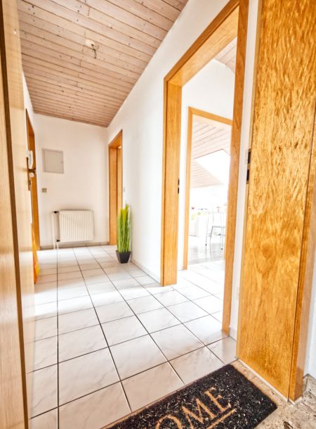 Home Staging Erkenbrechtsweiler - Wohnung - Flur