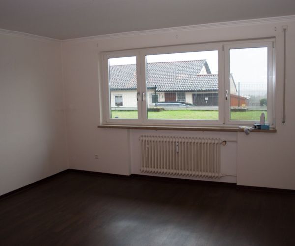 Home Staging Esslingen - Lichtenwald - Einliegerwohnung - Wohnzimmer - vorher