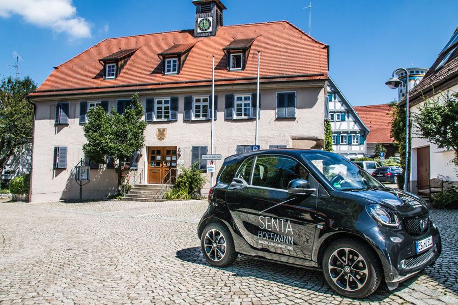 Senta Hoffmann Immobilienmaklerin Lichtenwald, Landkreis Esslingen - Auto
