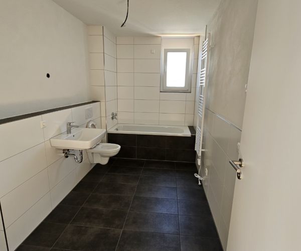 Home Staging Berglen, Rems-Murr-Kreis - Wohnung - Bad - Vorher