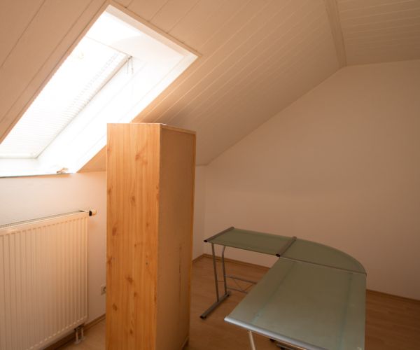 Home Staging Tübingen - Reihenhaus - Büro - Vorher