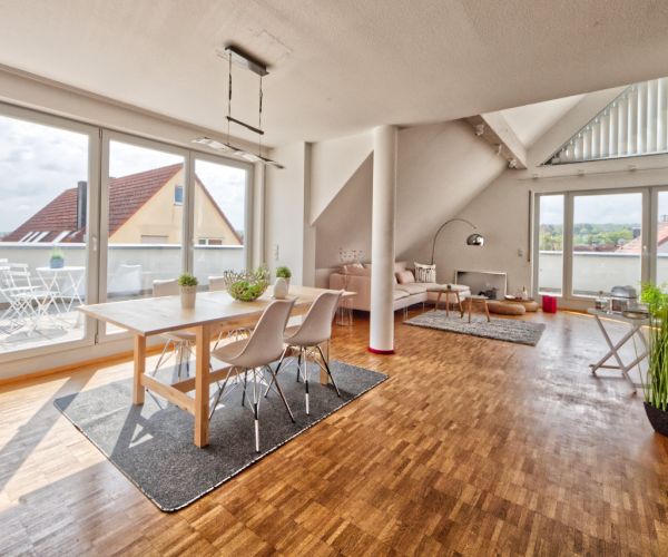 Home Staging Ludwigsburg - Penthouse - Esszimmer - Nachher
