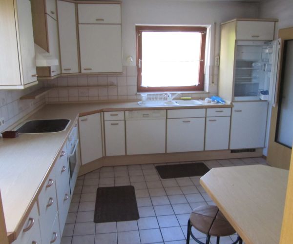 Home Staging Ebersbach - Einfamilienhaus - Küche - Vorher